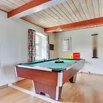Tilla - 600m From The Sea By Interhome *