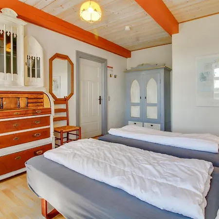 Tilla - 600m From The Sea By Interhome * Bredebro