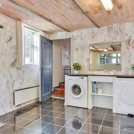 Tilla - 600m From The Sea By Interhome * Bredebro