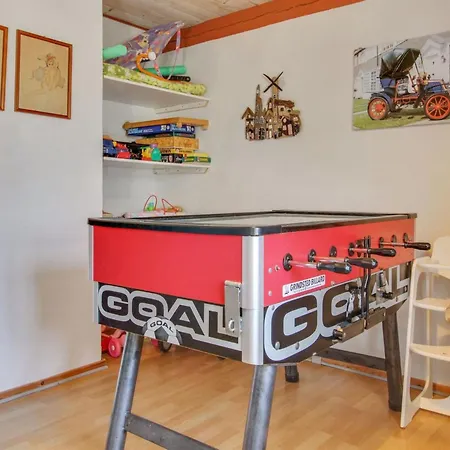 Tilla - 600m From The Sea By Interhome * Bredebro