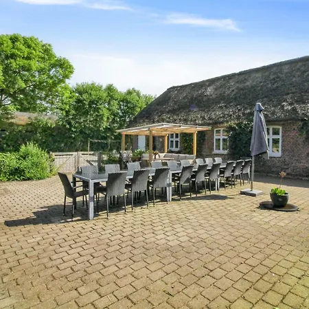 Сasa de vacaciones Tilla - 600m From The Sea By Interhome *
