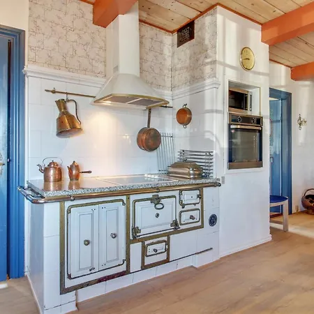 Tilla - 600m From The Sea By Interhome * Bredebro